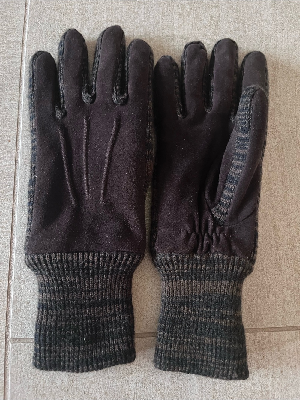 Thinsulate Men's Black Knit Cuff Winter Gloves